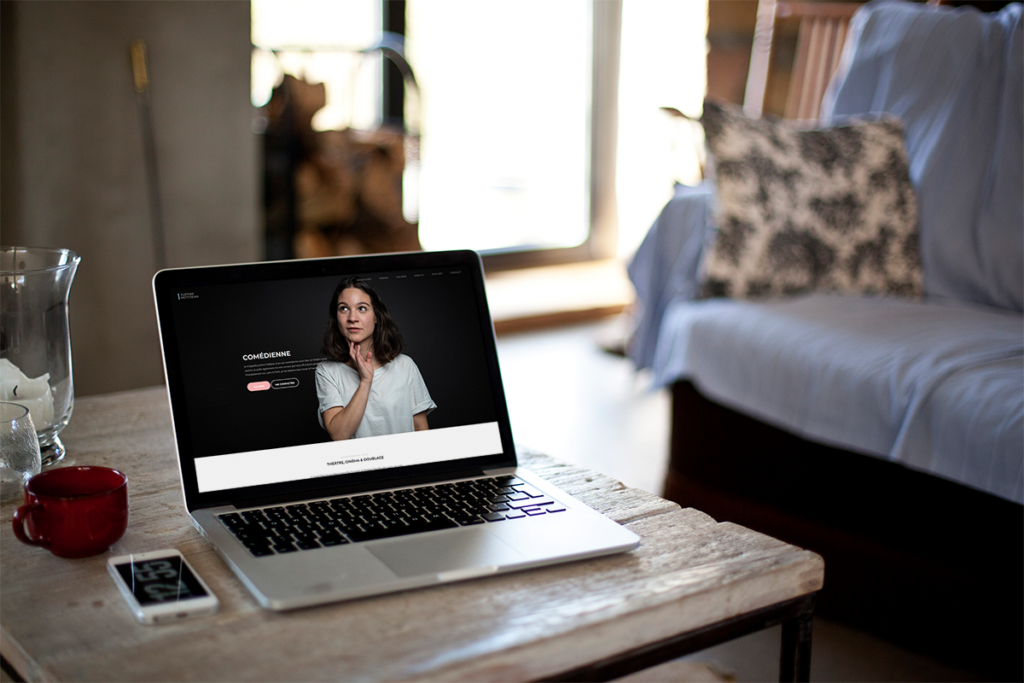 Mockup site web voix off -justine petitjean